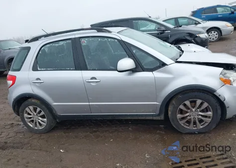 2013 Suzuki Sx4 Premium z USA, uszkodzony, nr VIN JS2YB5A37D6101029